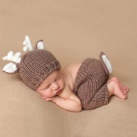 Baby (0-6M)  Christmas baby outfit Photo Shoot , price per hour 